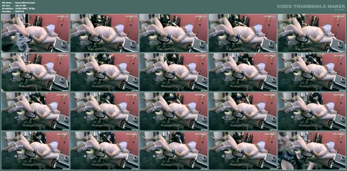 Playing With The Neon Wand On The Gynecological Chair - DOMINA LADY SUSAN - MP4