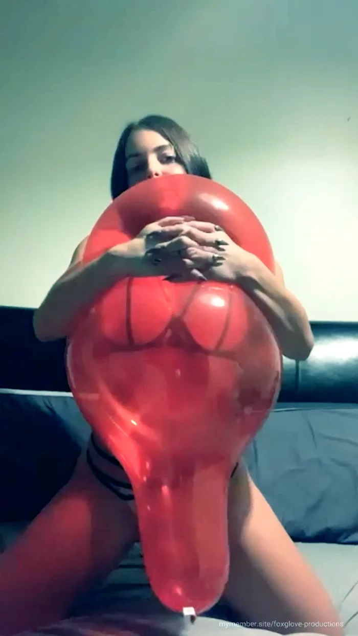 Fgplockdown001 - FOXGLOVE PRODUCTIONS / RAYNA RAIN - MP4