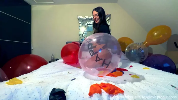 Fpg94 - Birthday Mass Pop - FOXGLOVE PRODUCTIONS / RAYNA RAIN - MP4