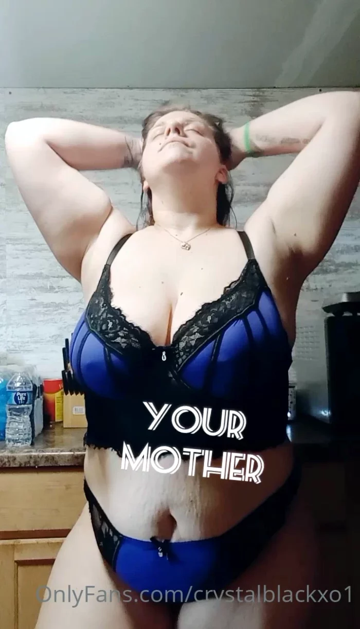 POV Your Stepmother Catches You Watching Her Again - CRYSTALBLACKXO1 / MOMMY KINK - MP4