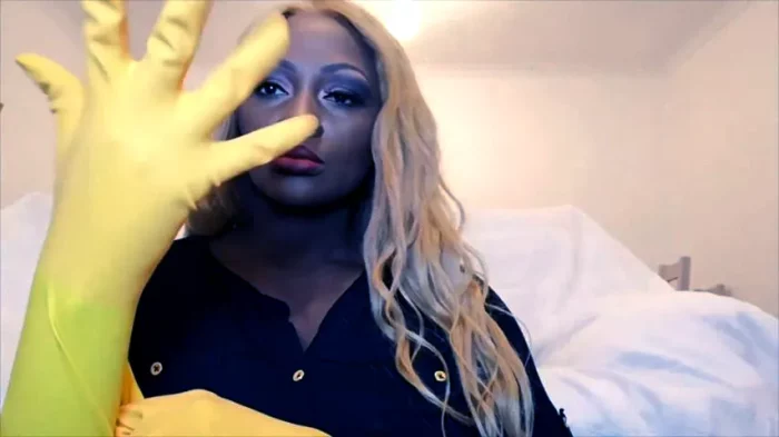 Custom Snotty Marigolds - MISTRESS AVA BLACK / YOURPAINISMYPLEASURE - MP4