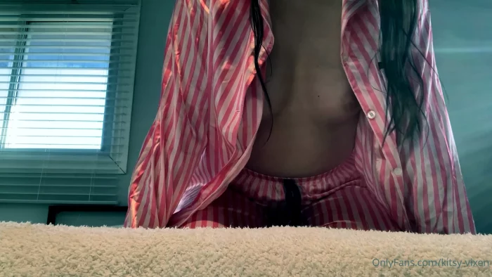 Your Bratty Girlfriend Has Had Enough Of Your Complaining And Finally Punishes You For It To Shut You Up! - KITSY VIXEN FARTS / GODDESS KITSY - MP4