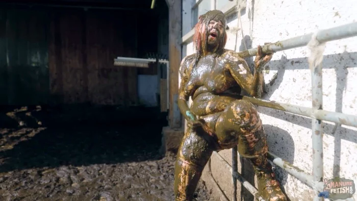 Shiny In Cow Dung - MANUREPORN / MANUREFETISH - MP4