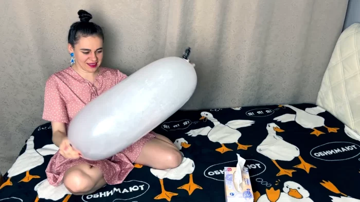 I Blowed Up 2 Star Condoms Xxl With My Mouth Eng Sub - MOMMY HOUSE / DOMINA LEE / STEPMOMMY HOUSE - MP4
