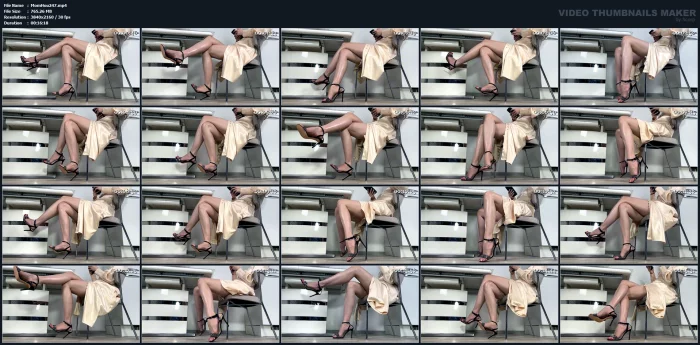 Long Crossed Legs In High Heel Sandals, Tip Toe Red Toes - MOMMY HOUSE / DOMINA LEE / STEPMOMMY HOUSE - MP4