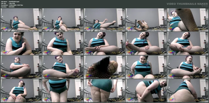 Caught You Looking At My Fishnets - MXTRESS VALLEYCAT / MXVALLEYCAT - MP4