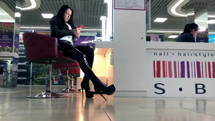 Julia - Sexy Walk In Latex Leggings And High Heels In A Mall 2 - MY LATEX BABY - MP4