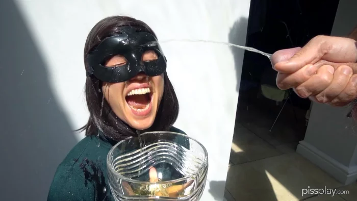 Bruce And Morgan - Piss Blast In Slow - Mo - PISSPLAY - MP4