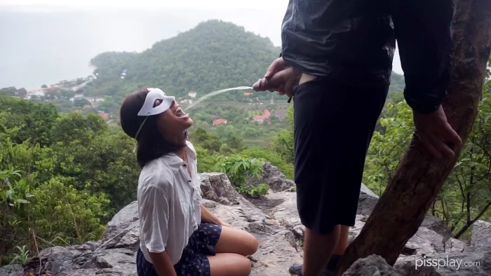 Bruce And Morgan - Piss Drinking In The Rain - PISSPLAY - MP4