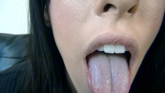 Dava Foxx Slutty Mouth Tour - ROXIE RAE FETISH / THE FOOT FANTASY - MP4