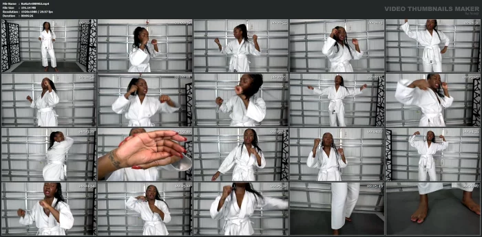 Lana Luxor's Strong Hands & Karate Chops - ROXIE RAE FETISH / THE FOOT FANTASY - MP4