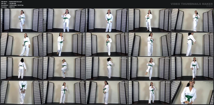 Roxanne Rae's Karate Kicks - ROXIE RAE FETISH / THE FOOT FANTASY - MP4