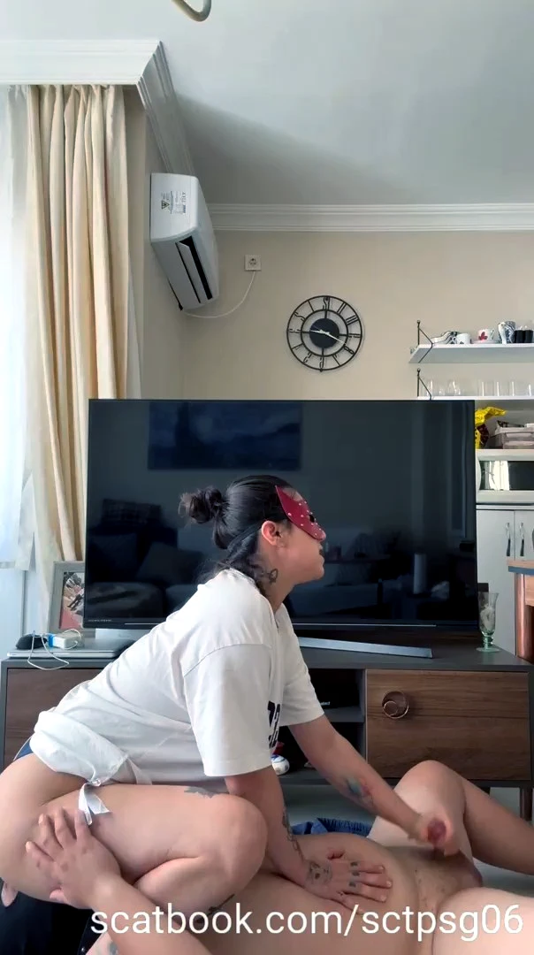 Mistress Zeliha & Scat Slave 3 - SCTPSG06 - MP4