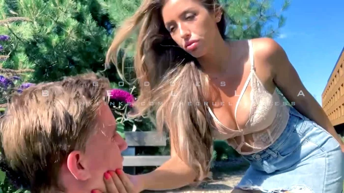 Outside Spit Domination - THECRUELBEAUTY / GODDESS BELLA - MP4