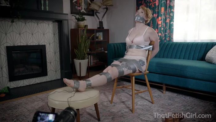 Claire Irons, Izzabella Robbins In Scene: Lured In To Save Her Friend - THAT FETISH GIRL - MP4