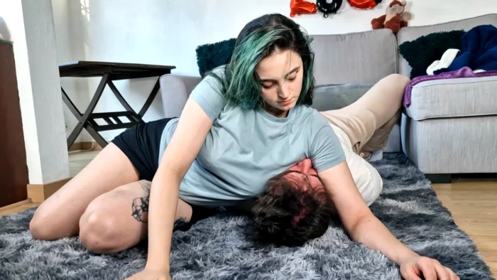 Mss Imperdible Smothers A Tied Up Speakuss - LIRICAA LAMAT / SPEAKUSS - MP4